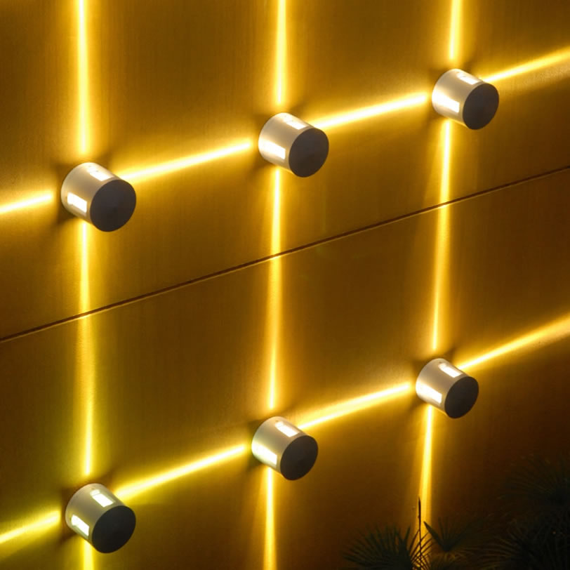 Blitz outdoor LED wall effect