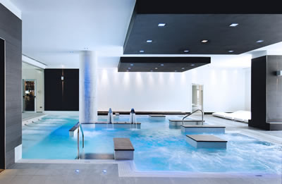 ZIP DOWN-LIGHT COMFORT